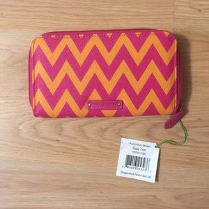 Vera Bradley Accordion Wallet